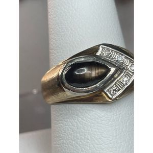 10k yellow gold brown sapphire with diamonds